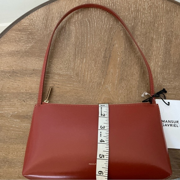 Mansur Gavriel
Gaia leather bag - Picture 7 of 7